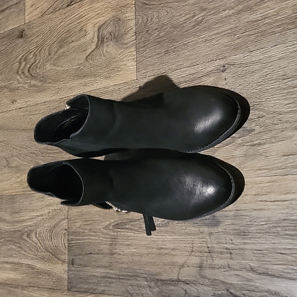Booties - Picture 2 of 5